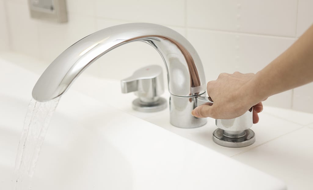 types of bathtub faucet